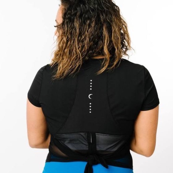 Zyia black panel Split back tee SOLD OUT ONLINE - Picture 1 of 5